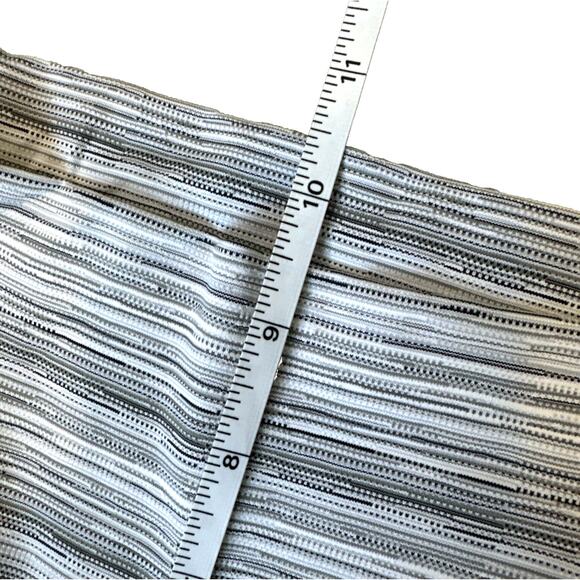 Lululemon High Times Pant leggings Cyber Stripe White‎ Silver Fox W5LGNS Size 10 - Picture 6 of 11